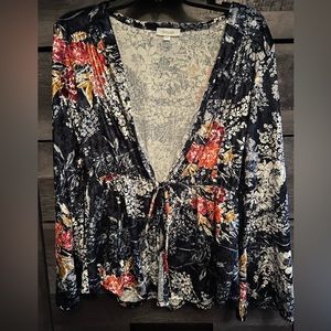 Blue Velvet tie-front floral kimono/cardigan